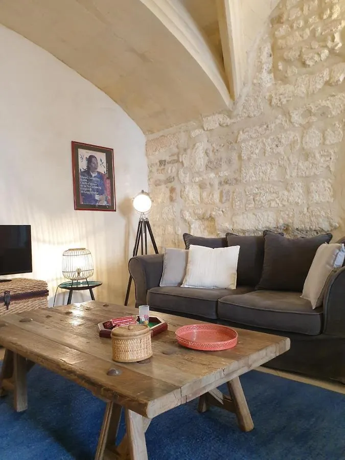 Arles Rental-Cote Forum. 0*,